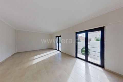 Villa i Oeiras, Lisbon, Oeiras - € 850.000 | Ref: 355260054 - foto 6