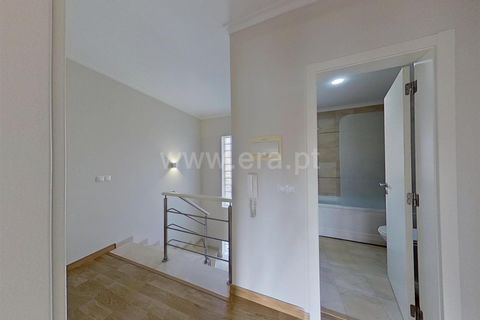 Villa i Oeiras, Lisbon, Oeiras - € 850.000 | Ref: 355260054 - foto 11