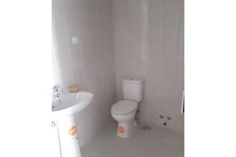 Apartament a Carnaxide, Lisbon, Carnaxide - € 1.000/mes | Ref: 5744 - foto 11