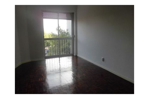 Apartament a Carnaxide, Lisbon, Carnaxide - € 1.000/mes | Ref: 5744 - foto 15
