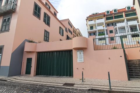 Apartament a Se, Madeira, Se - € 1.600/mes | Ref: C0216-03379 - foto 29