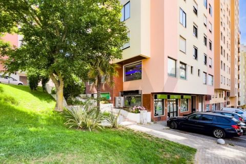 Lejlighed i Amadora, Lisbon, Amadora - € 570.000 | Ref: KWPT-034295 - foto 19