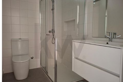 Apartament a Alges, Lisbon, Alges - € 2.300/mes | Ref: KWPT-034215 - foto 13