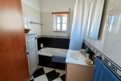 Villa i Alenquer, Lisbon, Alenquer - € 350.000 | Ref: 33208 - foto 9