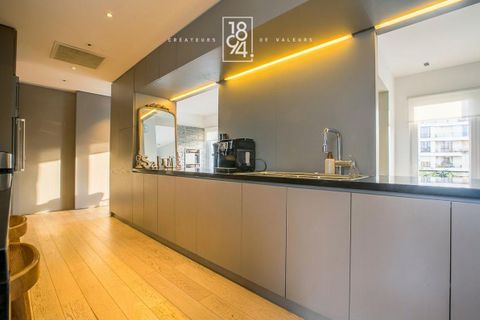 Penthouse i Marseille, Bouches-du-Rhone, Marseille - € 550.000 | Ref: L6O6-I6Q-PNX - foto 13