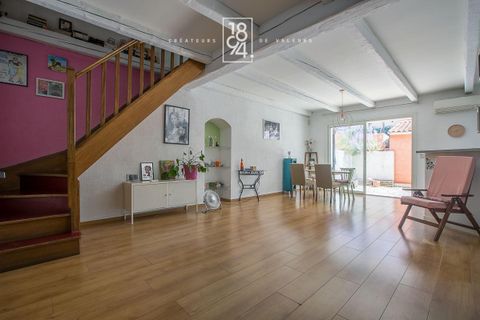 Villa i Marseille, Bouches-du-Rhone, Marseille - € 358.888 | Ref: B45V-719-PZQ - foto 1