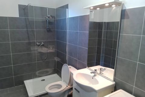Villa a La Trinité, Alpes-Maritimes, La Trinité - € 1.500/mes | Ref: 87102986 - foto 7