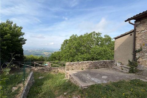 Villa i Gualdo Cattaneo, Perugia, Gualdo Cattaneo - € 75.000 | Ref: VVI 74 - foto 3