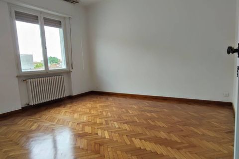 Villa a Pisa, Pisa, Pisa - € 1.500/mes | Ref: 2026133 - foto 8
