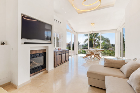 Villa i Mijas Costa, Malaga, Mijas Costa - € 1.180.000 | Ref: BLXR-1172A - foto 11