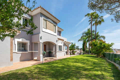 Villa a Estepona, Malaga, Estepona - € 1.250.000 | Ref: BLXR-1343 - foto 14