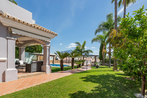 Villa a Estepona, Malaga, Estepona - € 1.250.000 | Ref: BLXR-1343 - foto 33