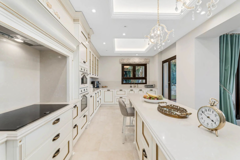 Villa a Benahavis, Malaga, Benahavis - € 1.595.000 | Ref: BLXR-1344 - foto 16