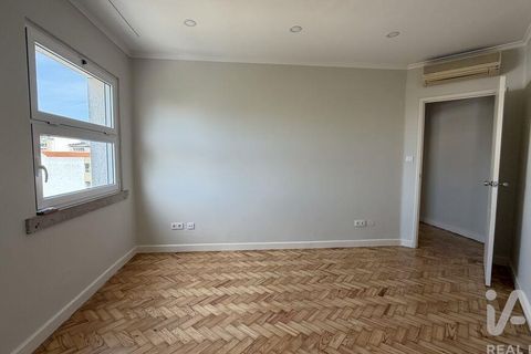 Apartament a Lisbon, Lisbon, Lisbon - € 1.750/mes | Ref: 164556 - foto 19