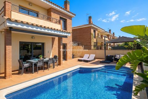 Villa i Empuriabrava, Gerona, Empuriabrava - € 489.000 | Ref: 6577/A-N1IMMOFRESP - foto 1