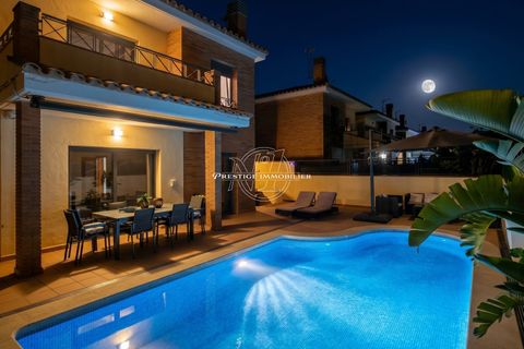 Villa i Empuriabrava, Gerona, Empuriabrava - € 489.000 | Ref: 6577/A-N1IMMOFRESP - foto 4