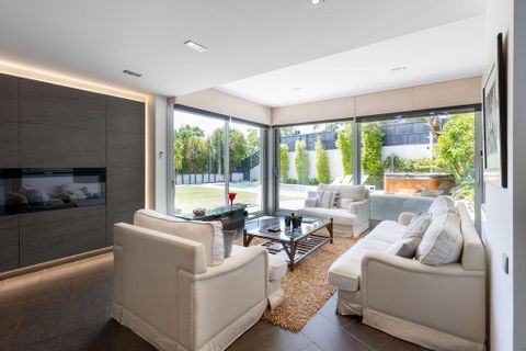 Villa i Mataro, Barcelona, Mataro - € 1 050 000 | Ref: KBMN611 - foto 7