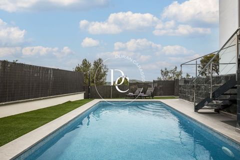 Villa a Canyelles, Barcelona, Canyelles - € 680.000 | Ref: 6368 - foto 1