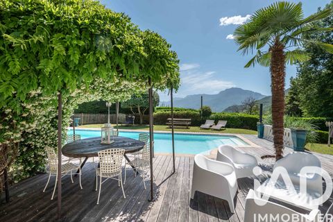 Villa a Corenc, Isere, Corenc - € 1.290.000 | Ref: 80874 - foto 2