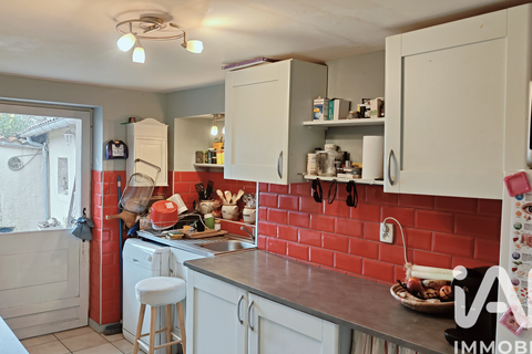 Villa a Bonnes, Charente, Bonnes - € 215.000 | Ref: 25830 - foto 4