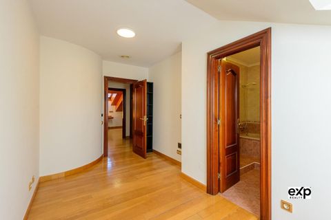 Duplex i Oviedo, Asturias, Oviedo - € 398.000 | Ref: EXP14718/8930 - foto 45