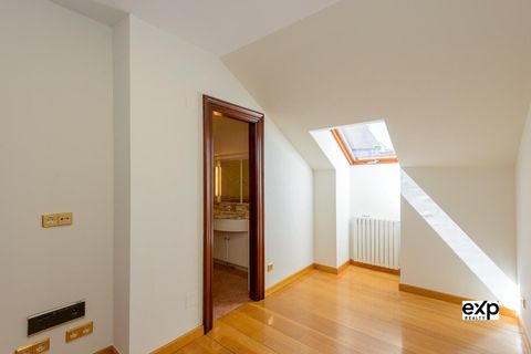 Dúplex a Oviedo, Asturias, Oviedo - € 398.000 | Ref: EXP14718/8930 - foto 44