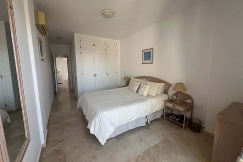 Leilighet i Estepona, Malaga, Estepona - € 339 000 | Ref: R5390704 - foto 8