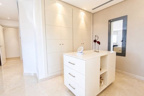 Lejlighed i Marbella, Malaga, Marbella - € 760.000 | Ref: R5400259 - foto 8