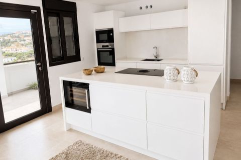 Villa i Fuengirola, Malaga, Fuengirola - € 1.475.000 | Ref: R5402854 - foto 8