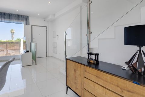 Villa i Los Balcones, Alicante, Los Balcones - € 315.000 | Ref: MLSC4049009 - foto 12