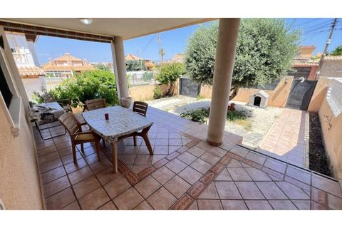 Byhus i Torrevieja, Alicante, Torrevieja - € 425.000 | Ref: MLSC3589199 - foto 3