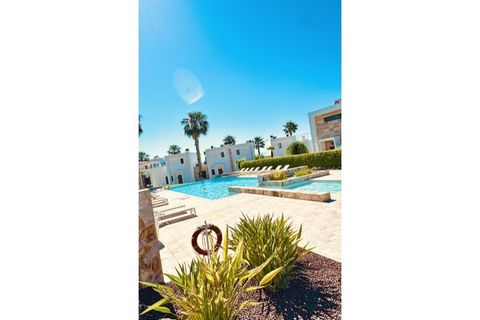 Dupleks i Cabo Roig, Alicante, Cabo Roig - € 425 000 | Ref: MLSC4501365 - foto 2