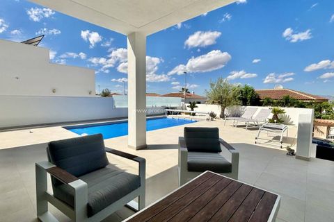 Villa a Rojales, Alicante, Rojales - € 483.000 | Ref: NB-91411 - foto 2