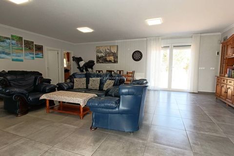 Villa i Pinoso, Alicante, Pinoso - € 420.000 | Ref: HV-70556 - foto 11