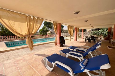 Villa a Calpe, Alicante, Calpe - € 2.500/mes | Ref: Alq 329 - foto 2