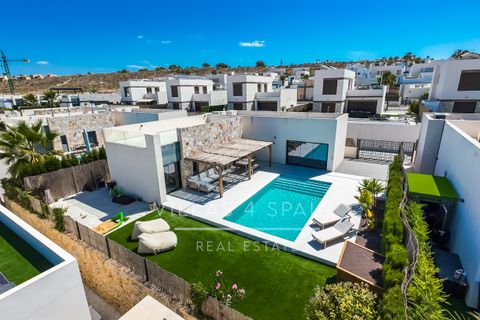 Villa en Algorfa, Alicante, Algorfa - € 649.000 | Ref: V4S5414 - photo 2