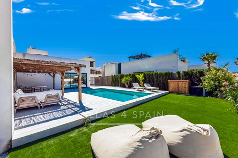 Villa en Algorfa, Alicante, Algorfa - € 649.000 | Ref: V4S5414 - photo 11