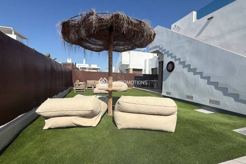 Villa i Orihuela, Alicante, Orihuela - € 398.000 | Ref: R579 - foto 23