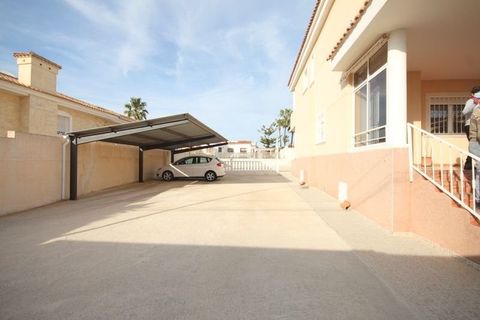 Villa a Torrevieja, Alicante, Torrevieja - € 620.000 | Ref: Ref-FBU10285 - foto 5