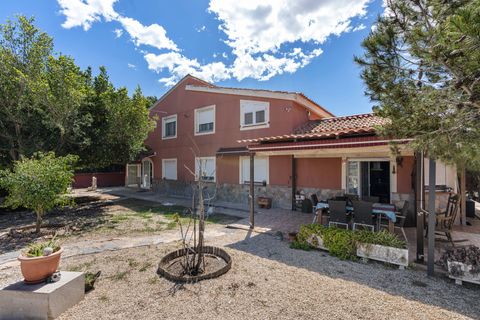 Villa a El Altet, Alicante, El Altet - € 679.000 | Ref: Ref-CBE02-237 - foto 3