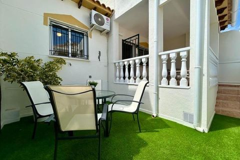 Byhus i Orihuela, Alicante, Orihuela - € 279.000 | Ref: Ref-URE3204/6689 - foto 1