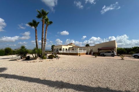 Villa en Catral, Alicante, Catral - € 399.000 | Ref: Ref-CS2092 - photo 2