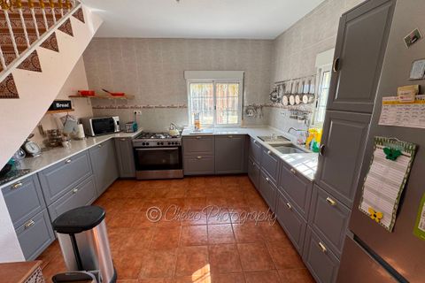 Villa en Catral, Alicante, Catral - € 399.000 | Ref: Ref-CS2092 - photo 4