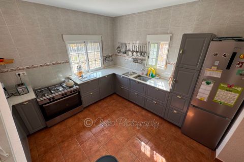 Villa en Catral, Alicante, Catral - € 399.000 | Ref: Ref-CS2092 - photo 6