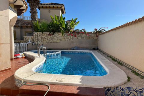 Villa i Playa Flamenca, Alicante, Playa Flamenca - € 360.000 | Ref: Ref-R-1009 - foto 13