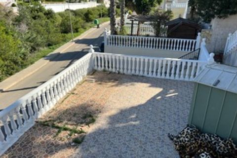 Villa i Playa Flamenca, Alicante, Playa Flamenca - € 360.000 | Ref: Ref-R-1009 - foto 15