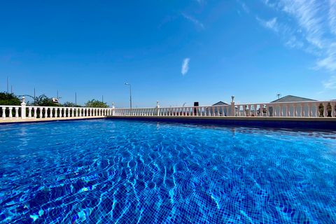 Villa en Algorfa, Alicante, Algorfa - € 599.990 | Ref: Ref-CV-ZA11 - photo 3