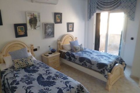 Villa i Playa Flamenca, Alicante, Playa Flamenca - € 419.000 | Ref: Ref-F1145 - foto 8