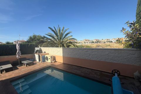 Villa i Playa Flamenca, Alicante, Playa Flamenca - € 299.999 | Ref: Ref-GED3207 - foto 5