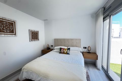 Villa i Cabo Roig, Alicante, Cabo Roig - € 619.995 | Ref: Ref-3164D - foto 11